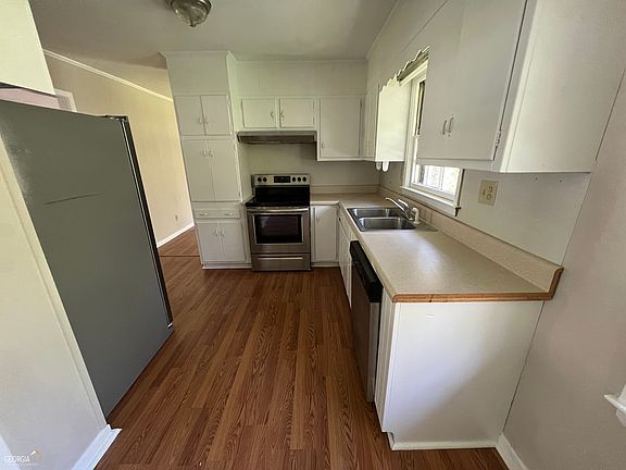 4th image of 7102 Indian Creek Cir SW