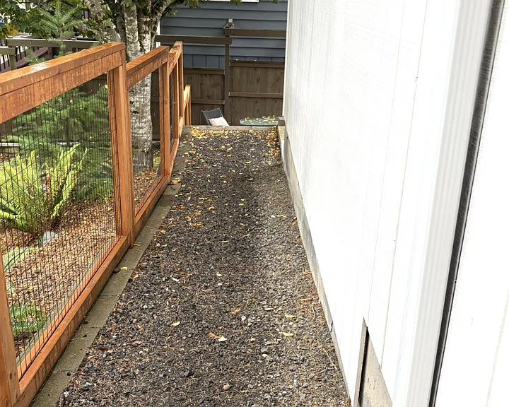 Tudor Ct — Photo 6