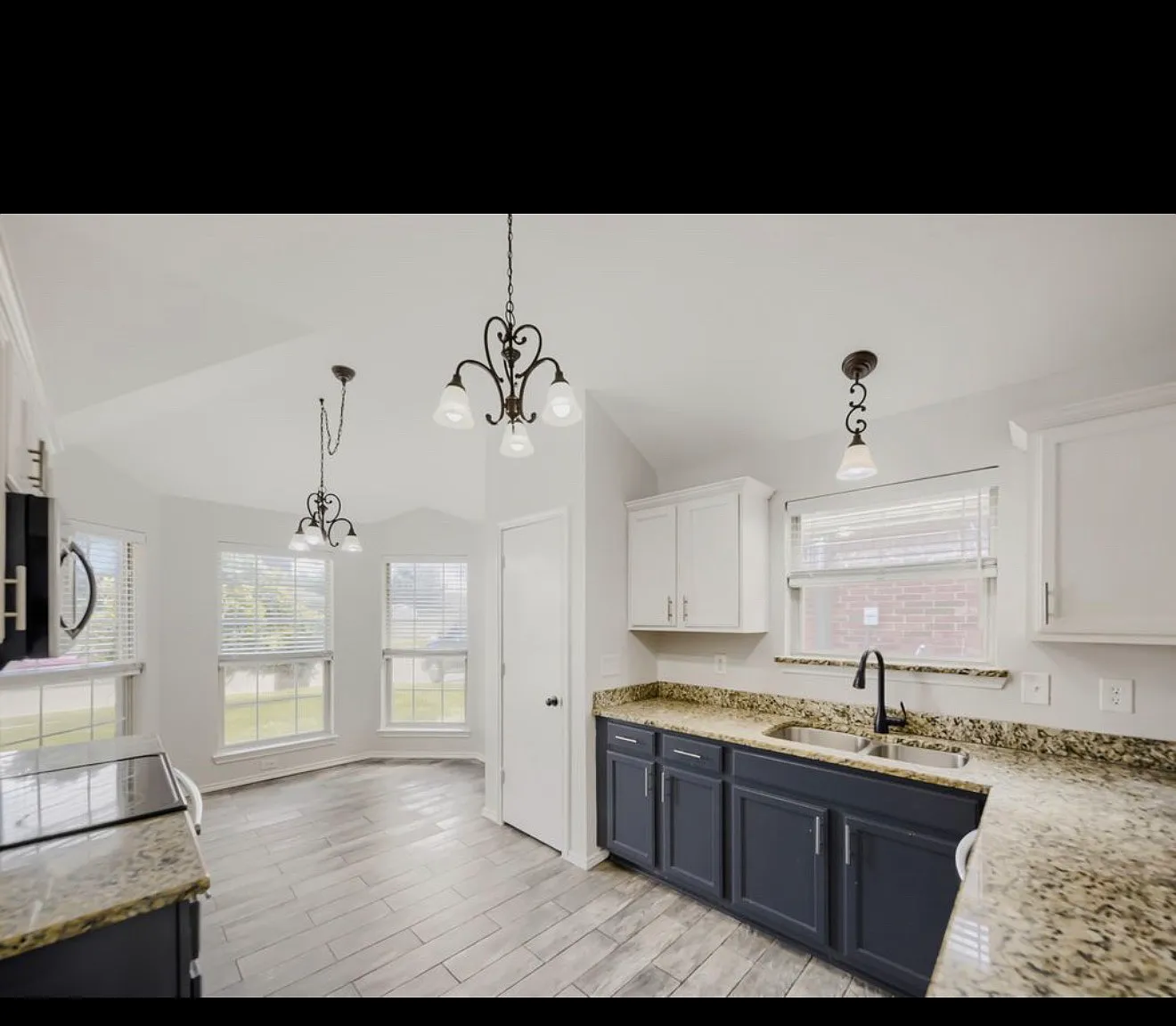3 bed, 1603 sqft, $2,150 — Photo 3