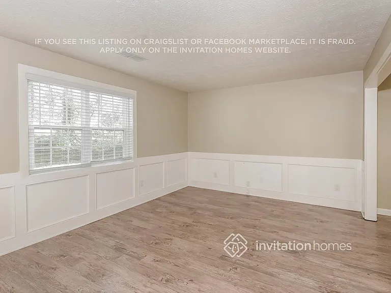 1545 Haynes Ct — Photo 8