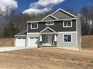 3072 E Peach Ct, Kent City, MI 49330