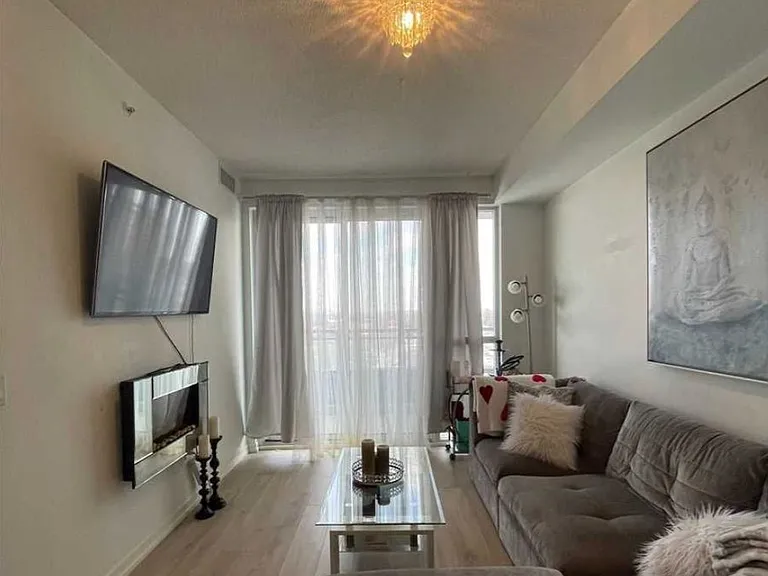 3237 Bayview Ave #604 — Photo 3