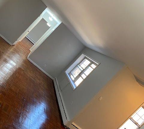 3rd image of 39-47 Duncan Ave #5D