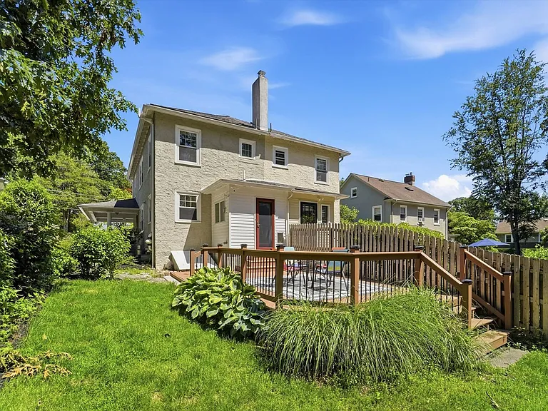 114 Biddle Rd — Photo 25