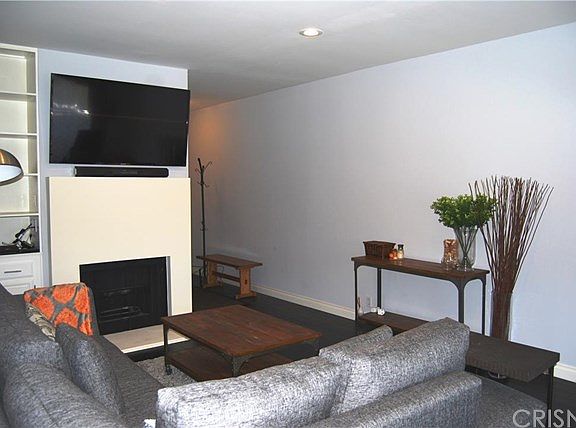4th image of 14050 Magnolia Blvd APT 114