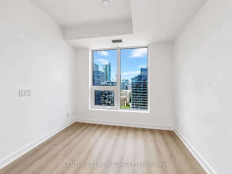 100 Queen St E #3608 — Photo 10
