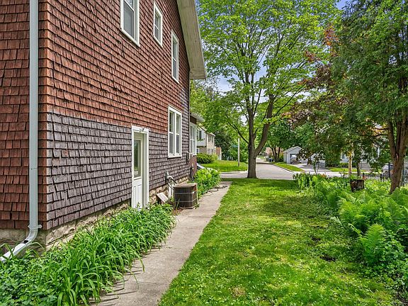 5th image of 1631 N Alvin St