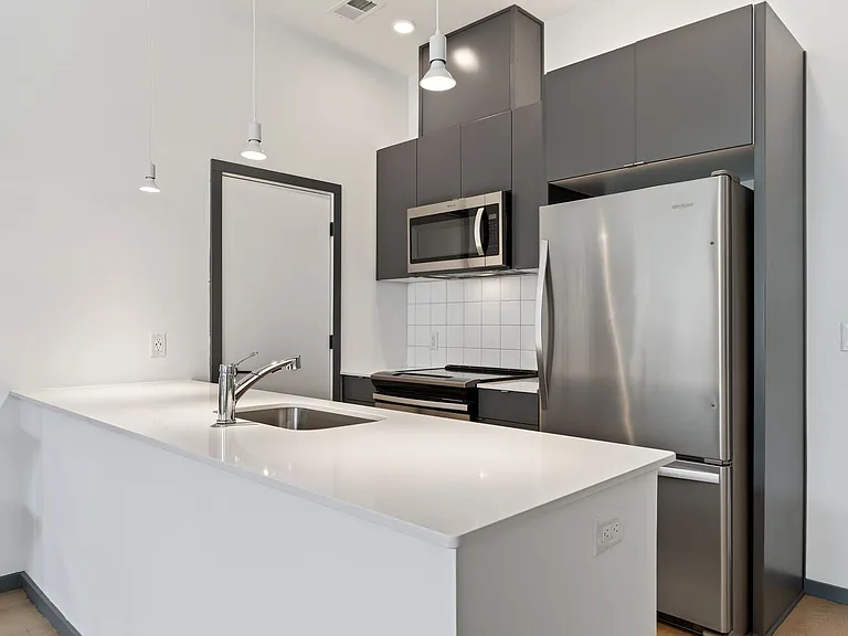 600 Duke St #14 — Photo 7