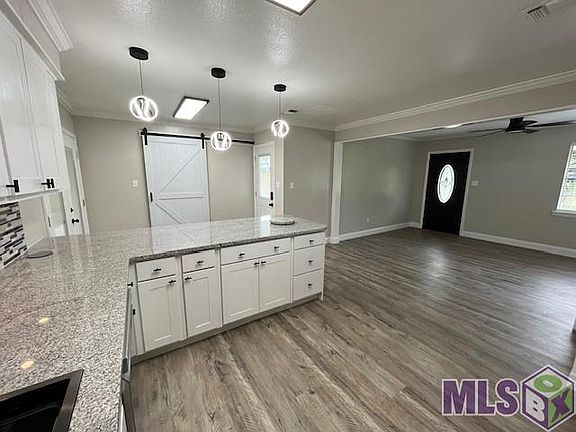 4th image of 3108 Landmor Dr