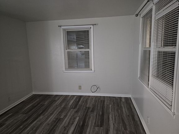5th image of 1717A 24th Ave N #A