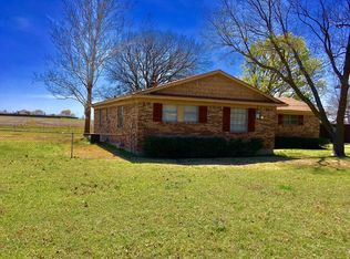 273 W Houston St, Van Alstyne, TX 75495