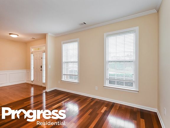 4th image of 1652 Lancaster Creek Cir SW
