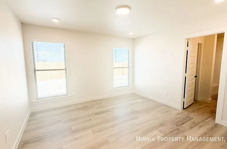 1208 Cottonwood Ave — Photo 11