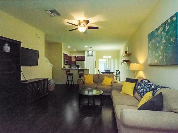 4th image of 2815 Lantern Hill Ave