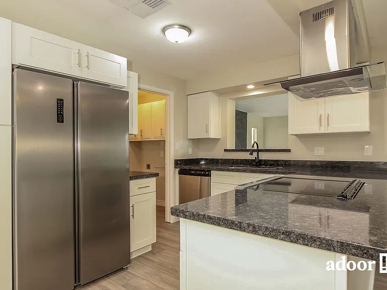 4112 W Gardenia Dr — Photo 2