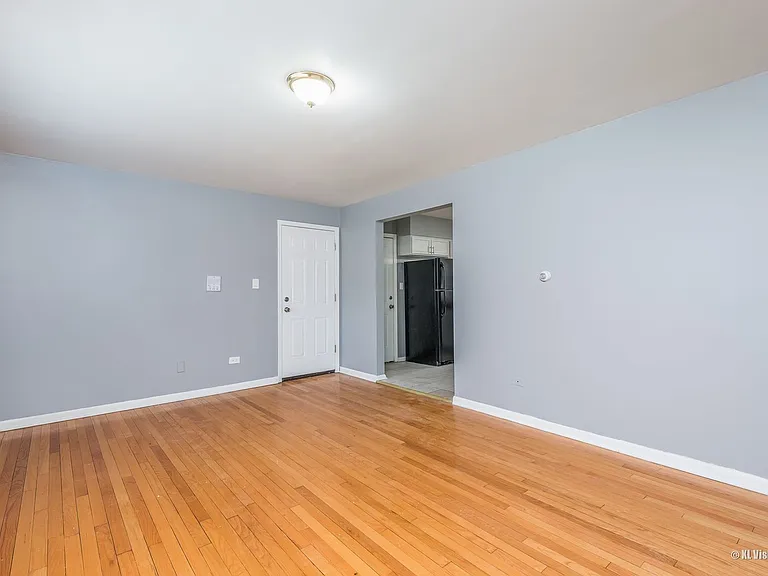 7026 S Cornell Ave — Photo 6