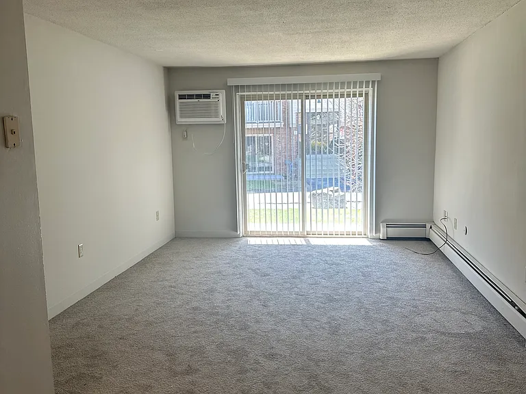 Canterbury Apartment Homes — Photo 47