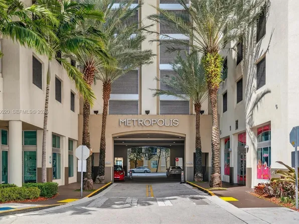 9066 SW 73rd Ct APT 1203, Miami, FL 33156