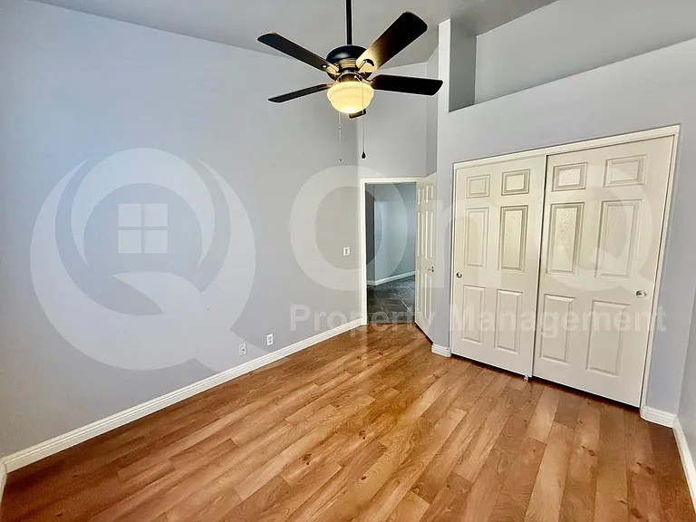 826 W Carob Dr — Photo 14