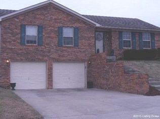 1006 Stonelilly Dr, Jeffersonville, IN 47130