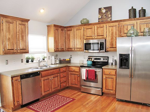 Open and Airy Kitchen!