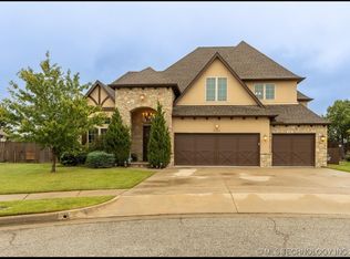 2526 W New Orleans Pl, Broken Arrow, OK 74011
