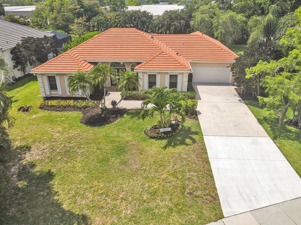 6977 Mill Run Cir - Property Image