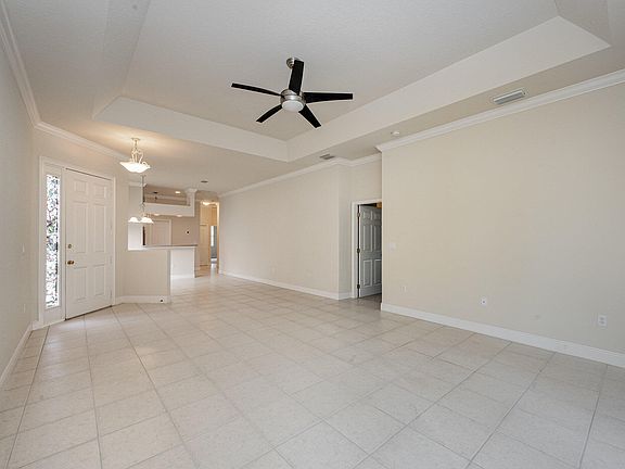 5th image of 4039 Judith Ave #31