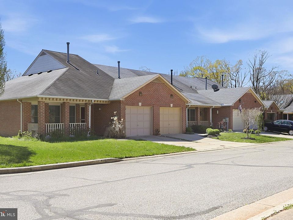 1st image of 905 Yardarm Ln
