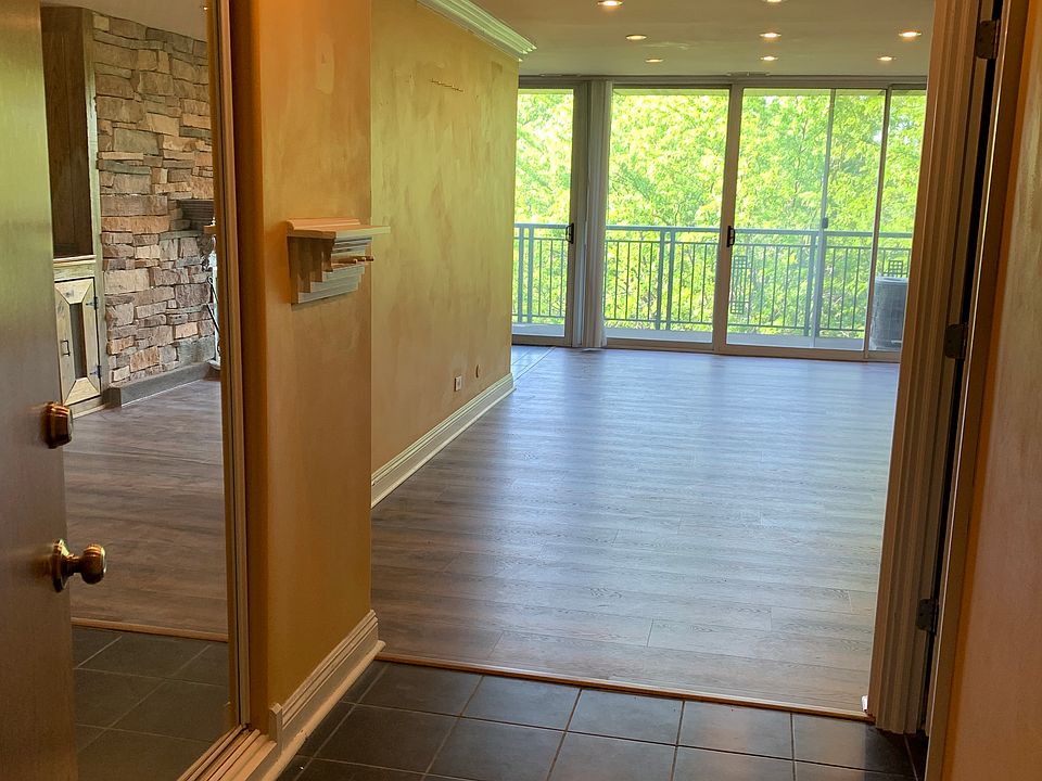 1st image of 5950 Oakwood Dr APT 5M