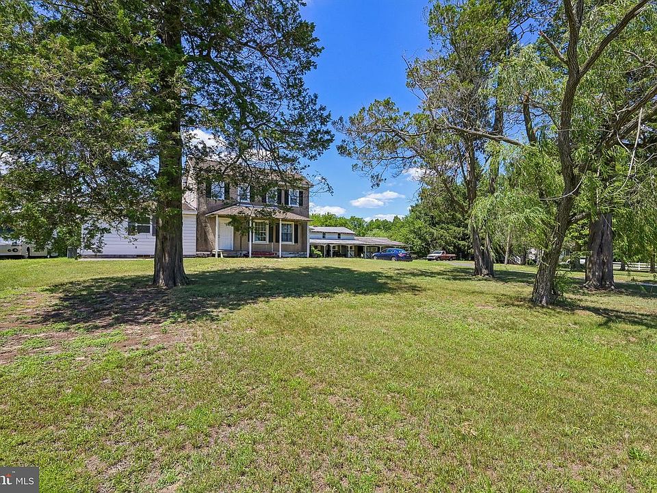 1st image of 128 Branch Rd