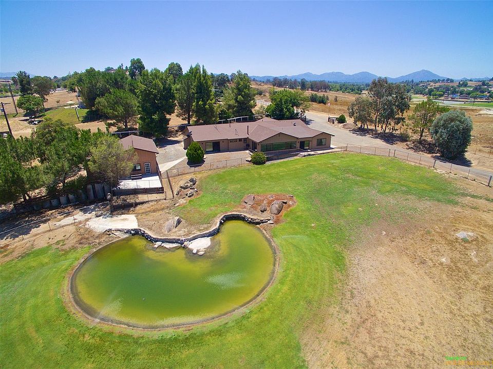 1st image of 333 Thomsen Way
