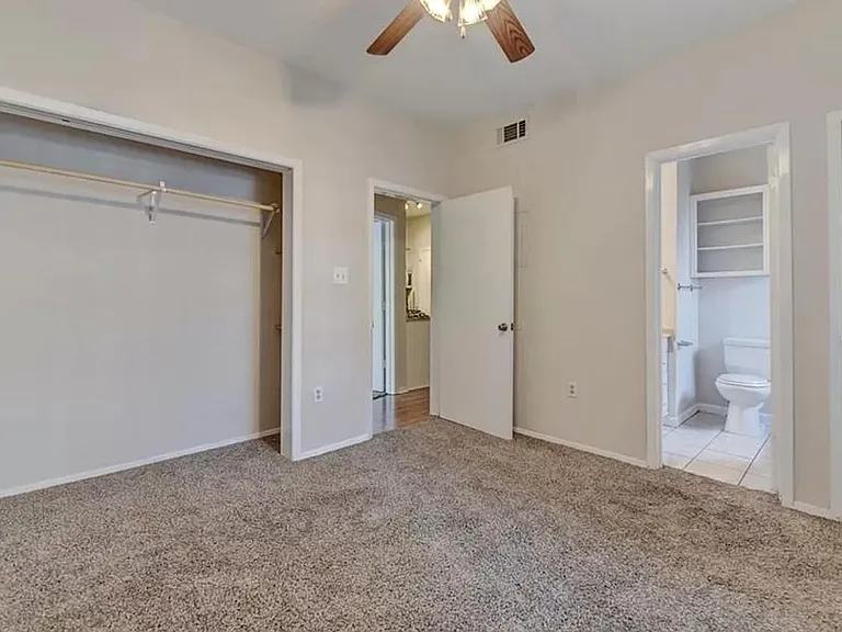 2801 Rio Grande St #106 — Photo 11