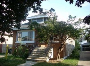 6832 30th St, Berwyn, IL 60402