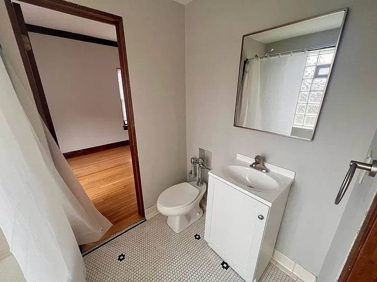 2210 N Booth St — Photo 14