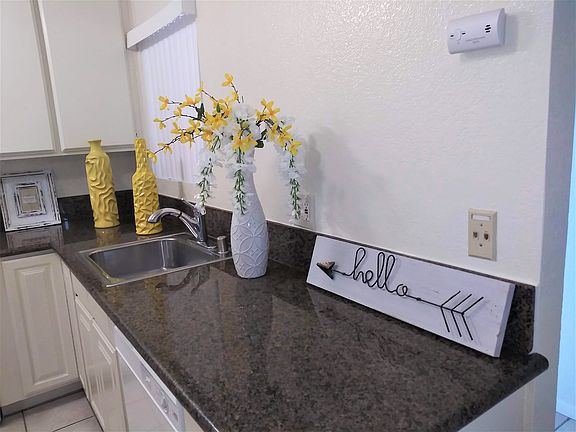 5th image of 14324 Lemoli Ave #1B-1Ba-580Sqft