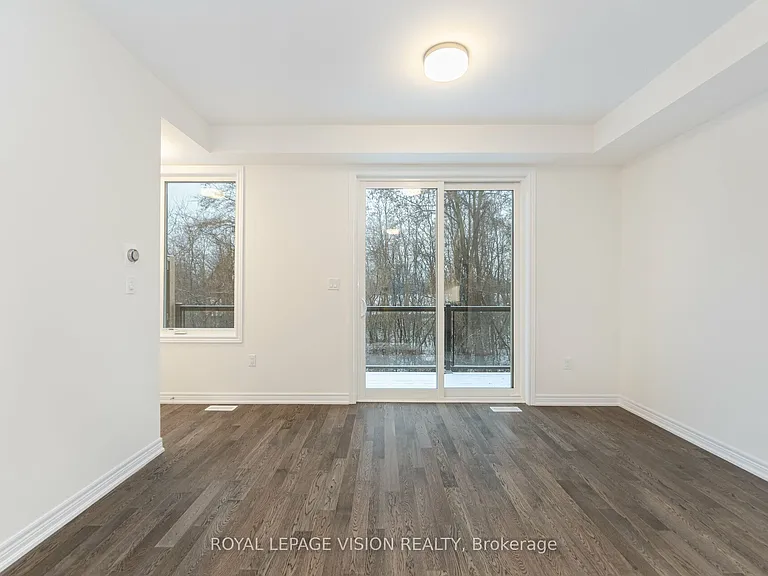 60 Folcroft St — Photo 12