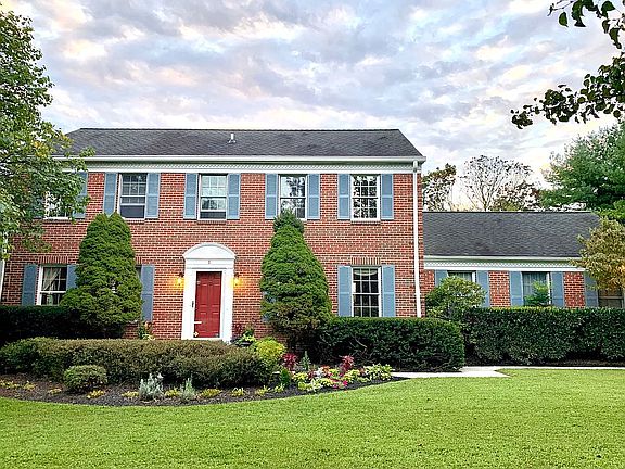 Lovely welcoming front 