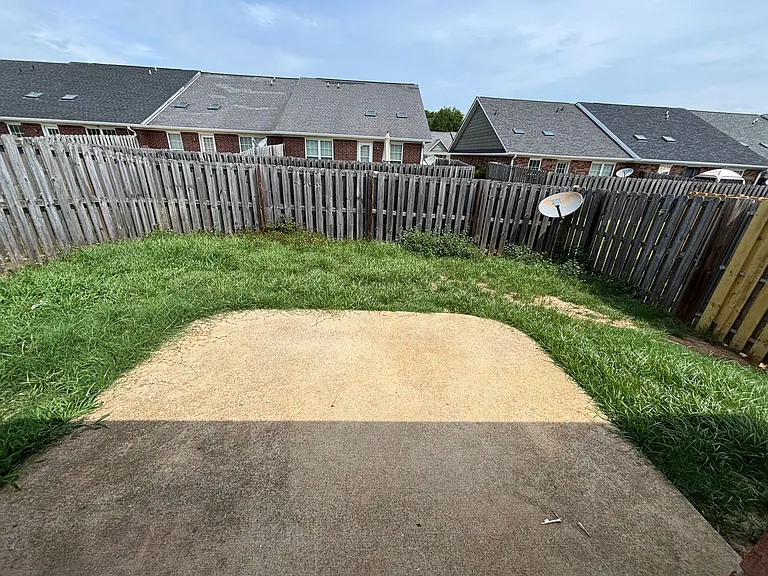 953 Bryan Cir — Photo 8