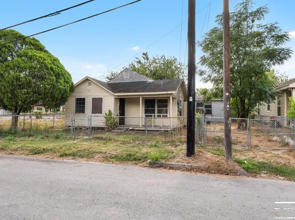 408 N Villarreal St, La Feria, TX 78559