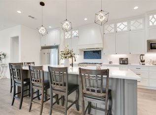 327 Lovers Ln, Terrell, TX 75160