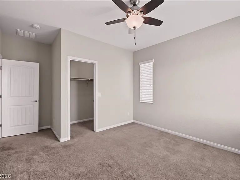 10429 Deer Heights St — Photo 16