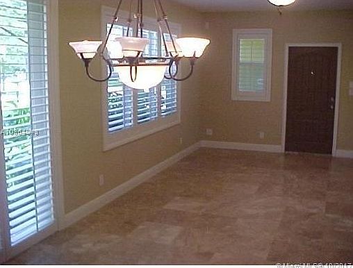 4th image of 465 Menendez Ave #5