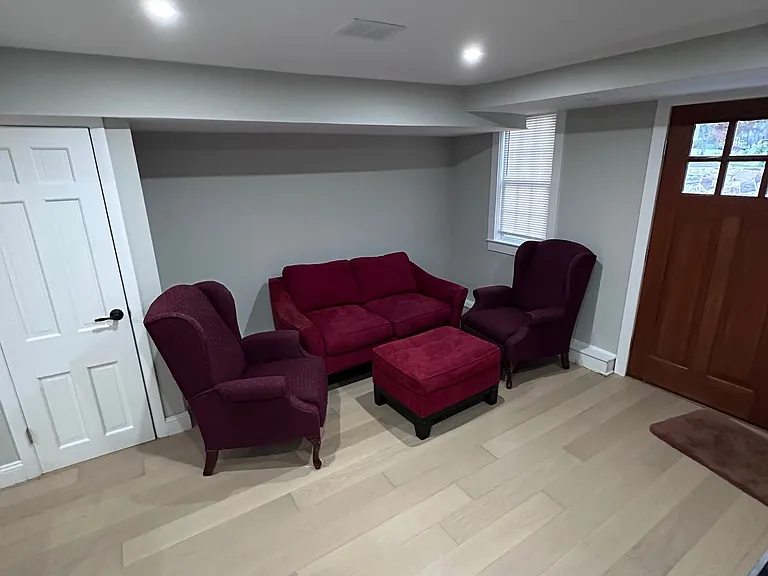 76 Northwood Dr — Photo 8