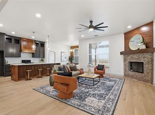 975 Hadley Ln, Tuttle, OK 73089