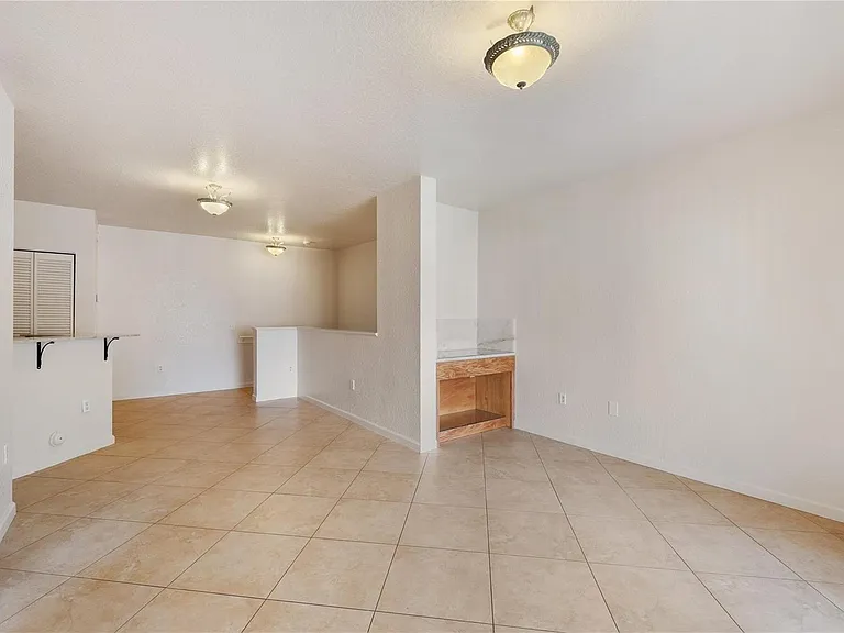 1204 Belmont Ln #1204 — Photo 16