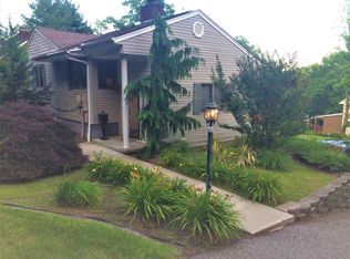 1223 Valley Rd, Montclair, NJ 07043