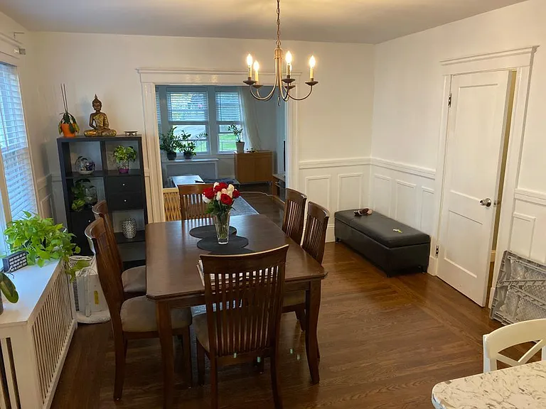 97 Bartlett Ave — Photo 3