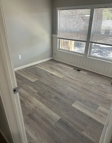1221 N Valrico Rd — Photo 10