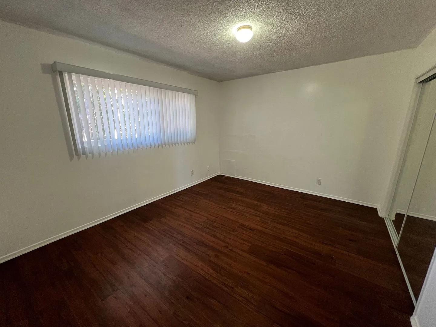 20th St. Apartments — Photo 4